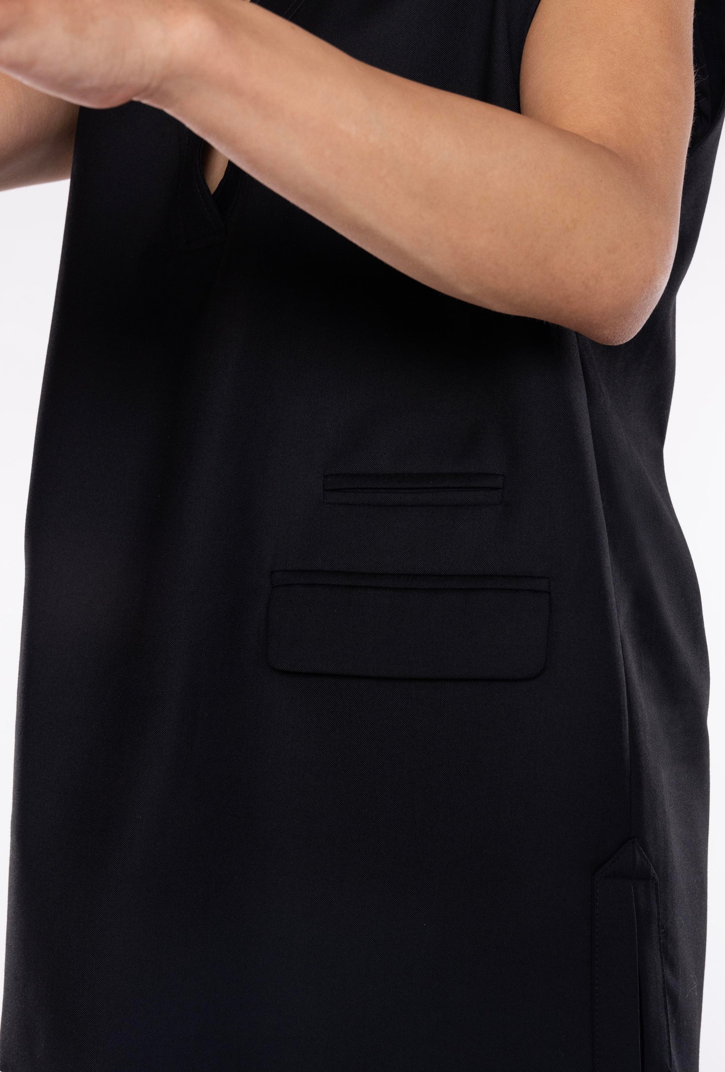 tailored vest detail