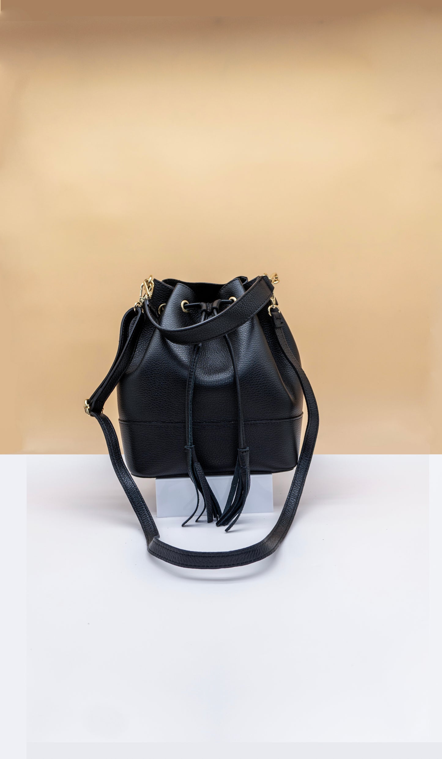 Eli Italian Leather Bucket Bag