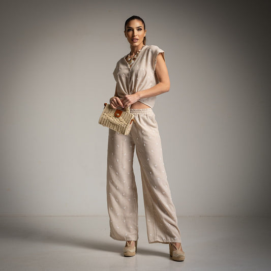 Emboridery Feather Set in Beige