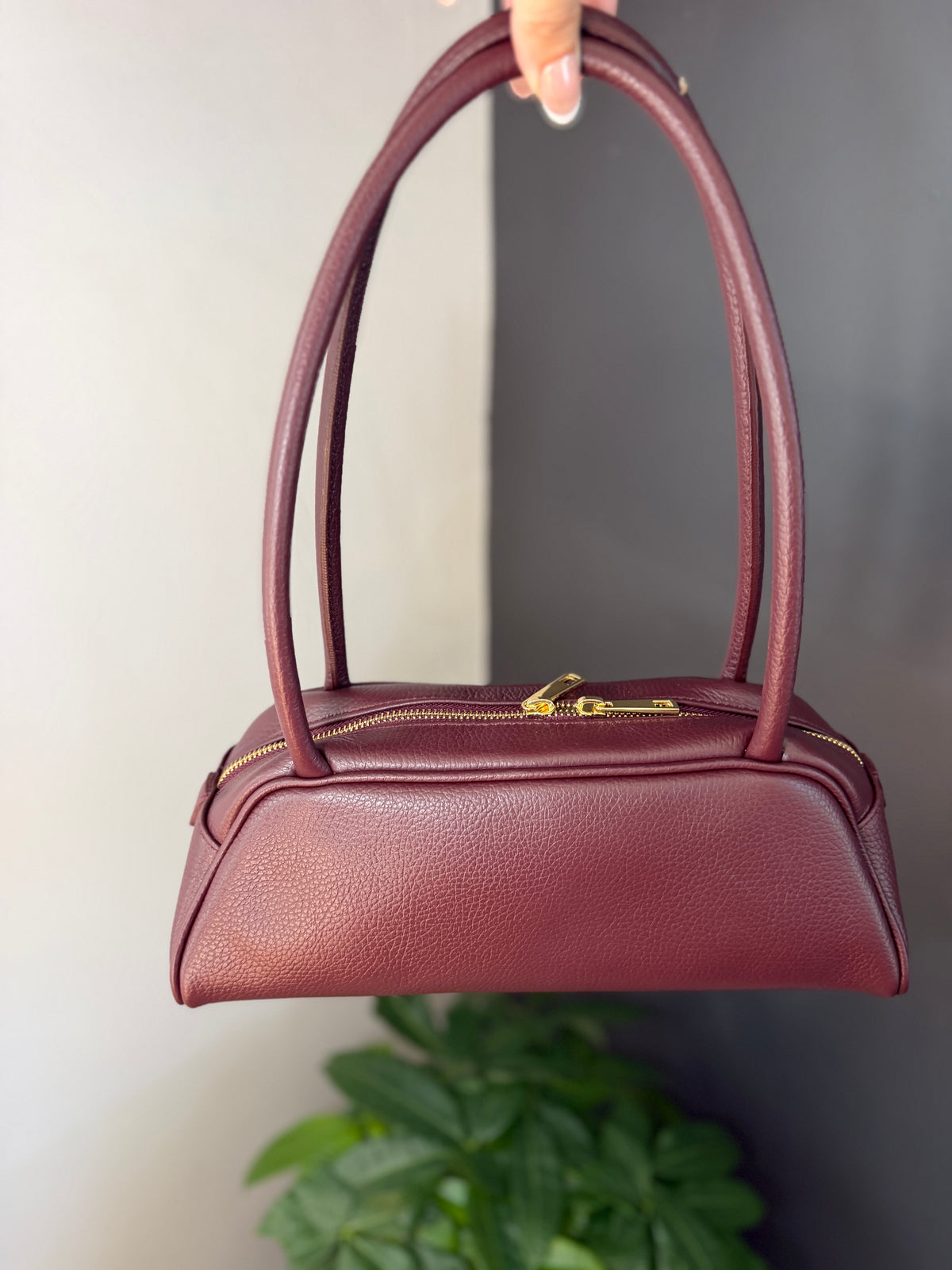 Noemi East West Bag