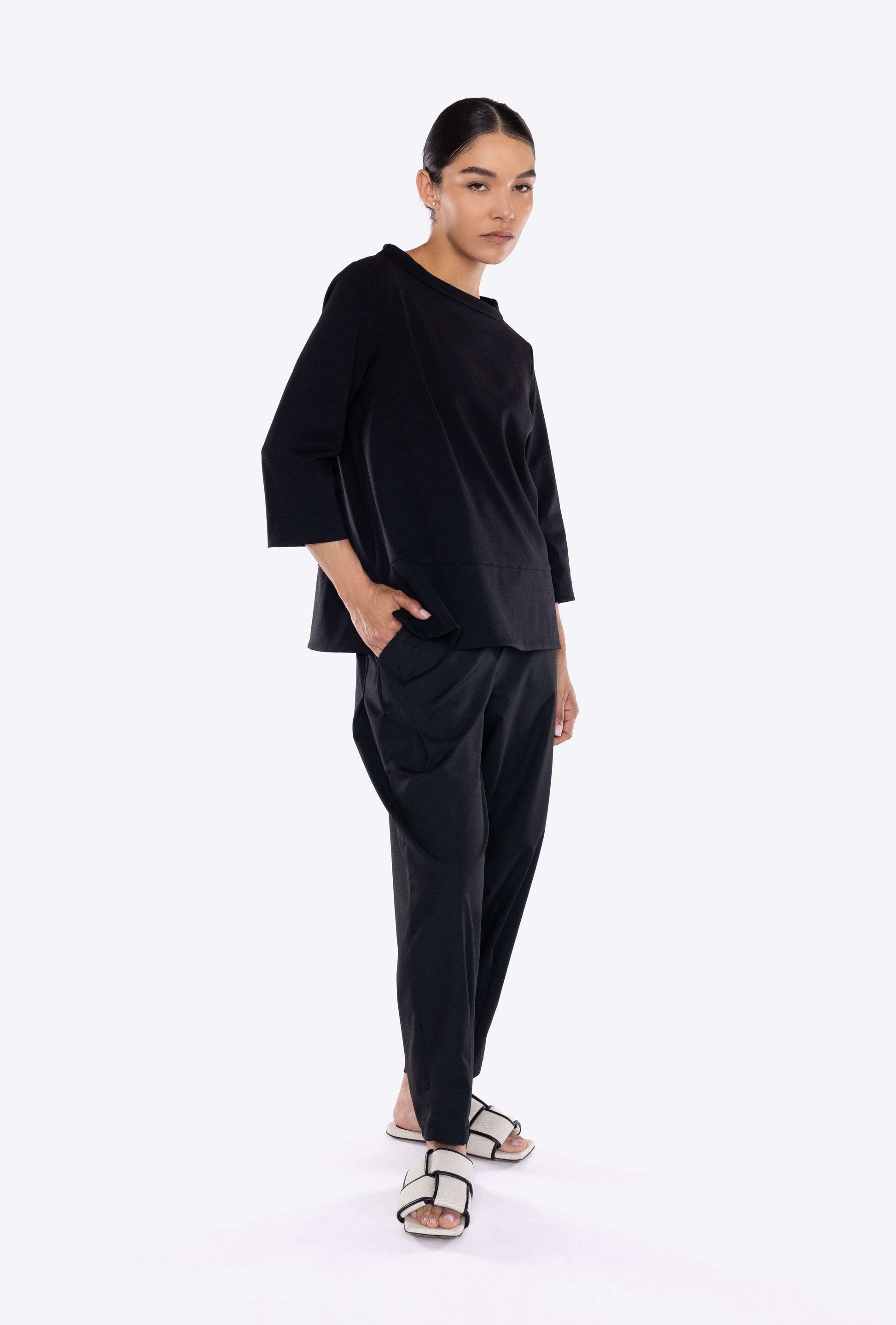 black punto milano topm front, fashion basic, wardrobe essential, fashion top, womens top, european fashion, italian made 