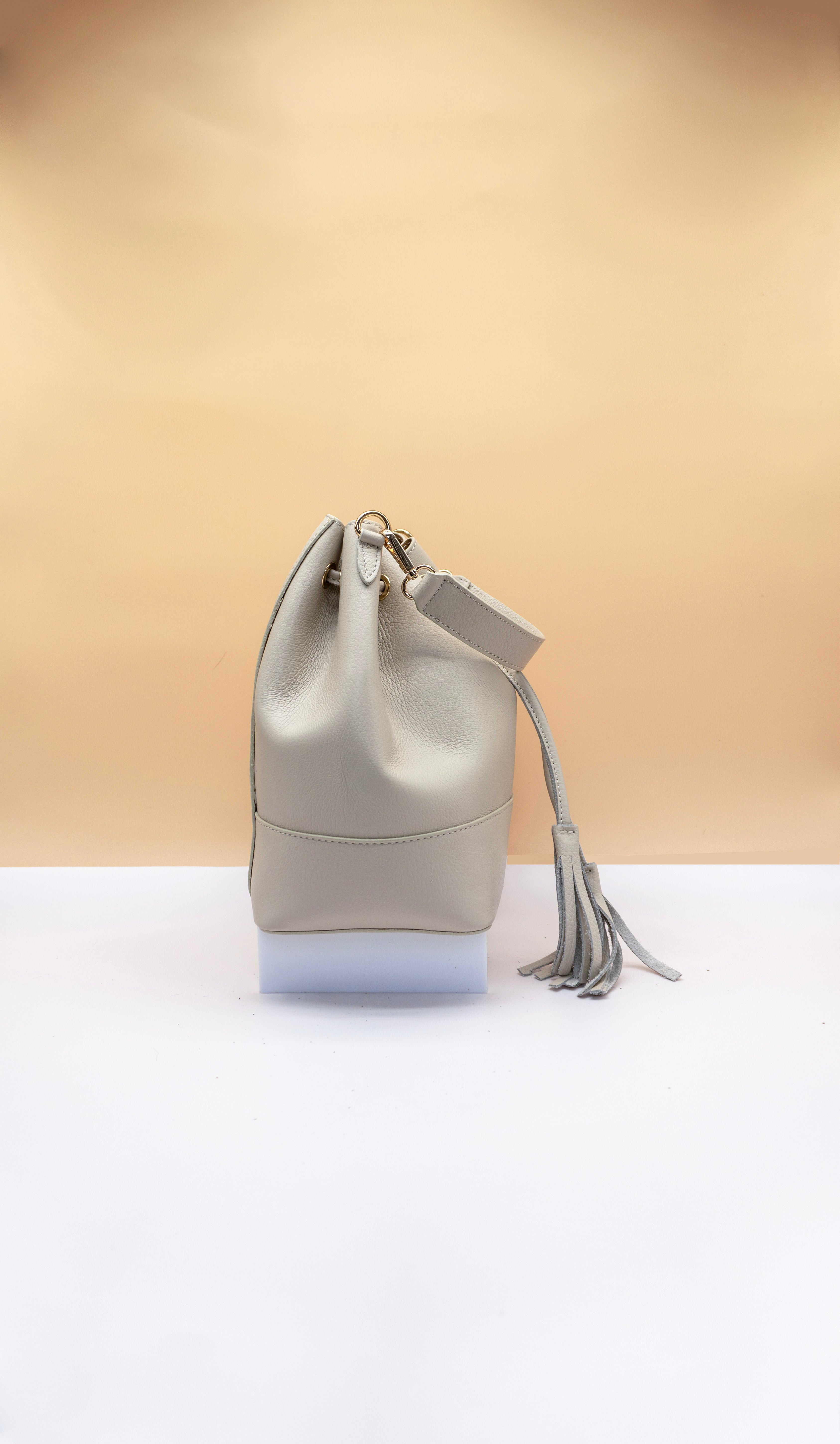 Eli Italian Leather Bucket Bag