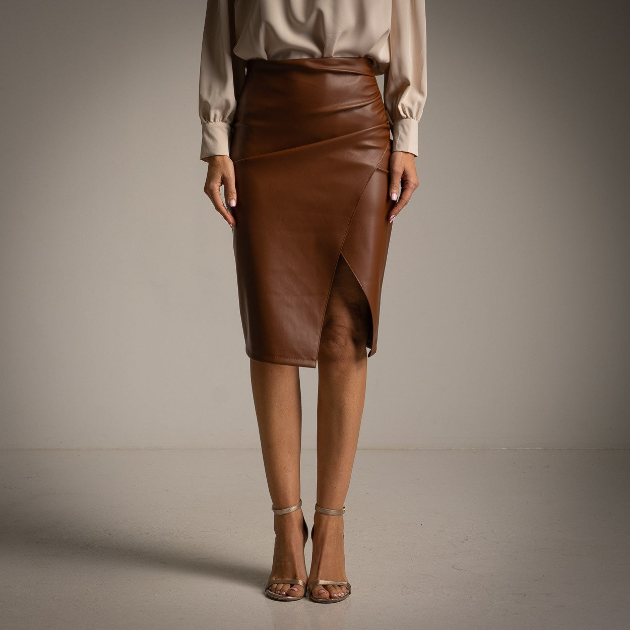 faux leather skirt front detail 