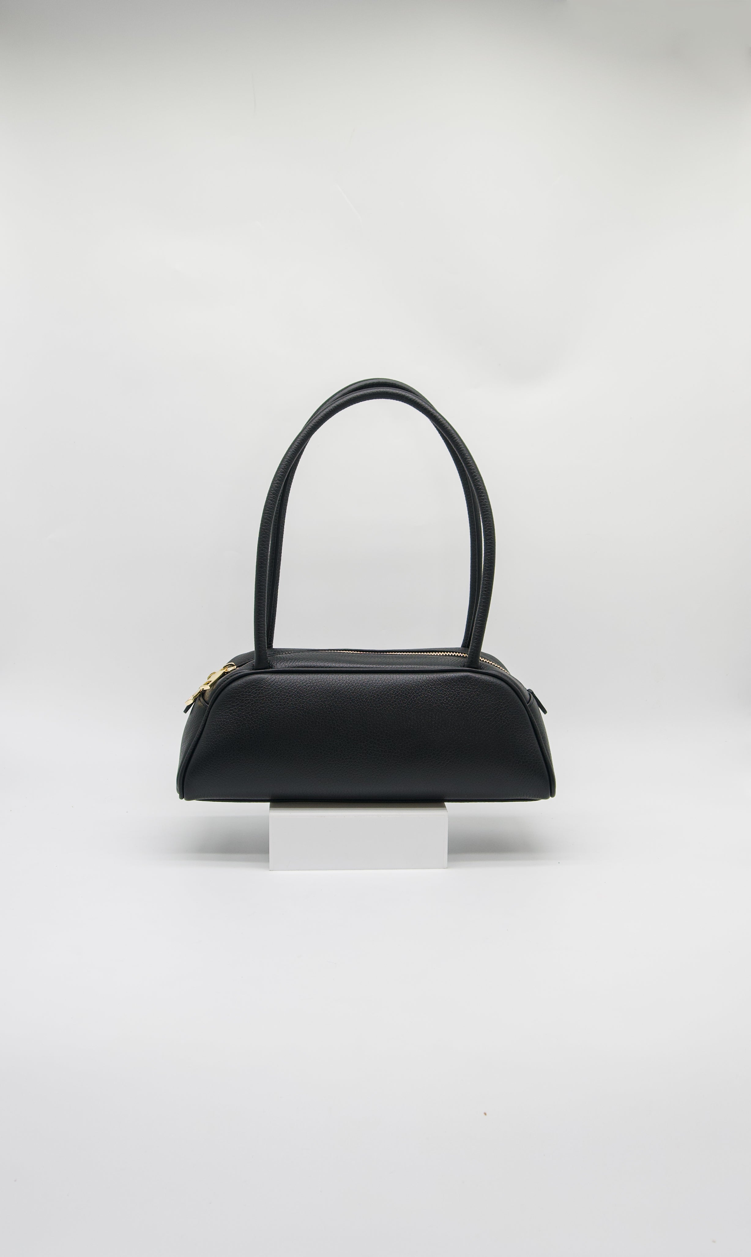 Noemi East West Bag