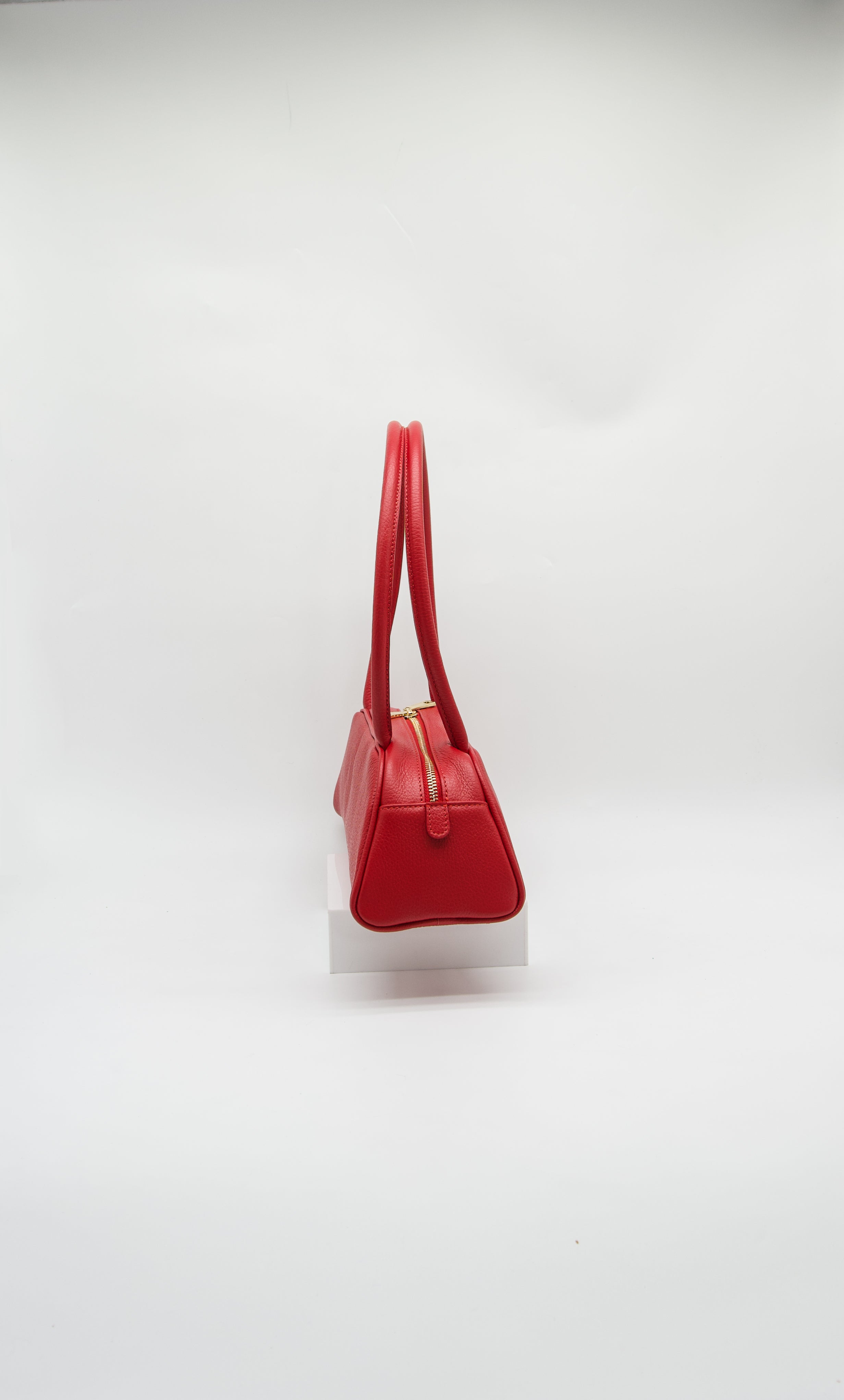 Noemi East West Bag