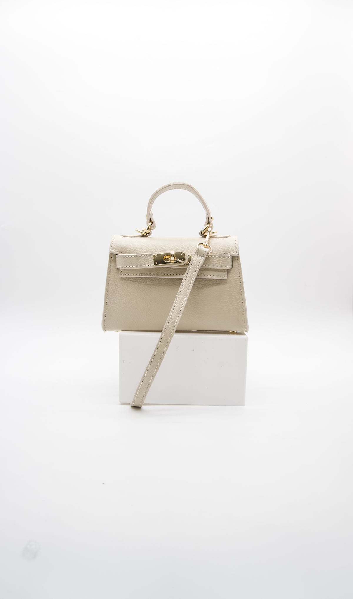 Vittoriana Top Handle Turn Clasp Handbag